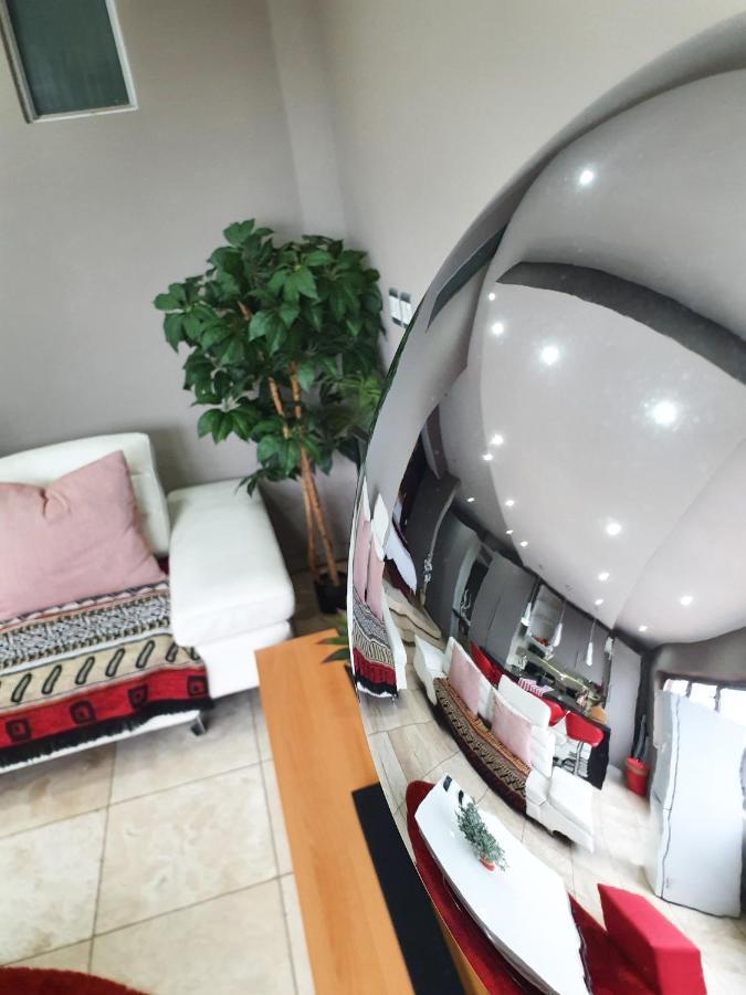 1107 Franklin Luxury Apartment Johannesburg Buitenkant foto