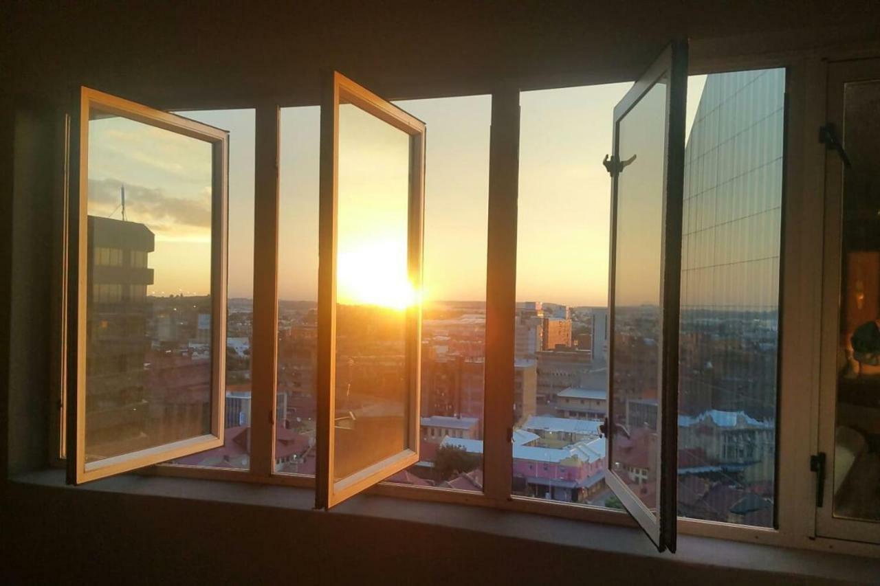 1107 Franklin Luxury Apartment Johannesburg Buitenkant foto